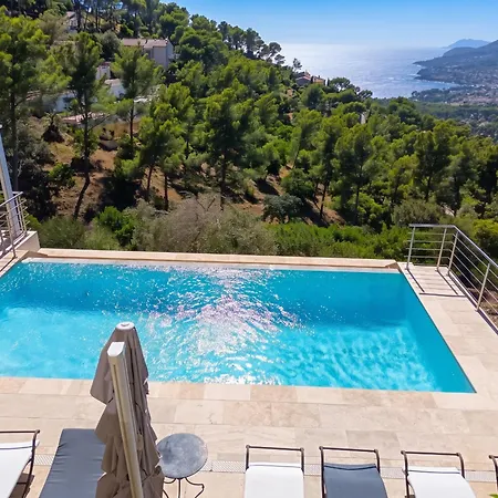 Apartment Rez-de-villa De 150 M2 Prive Dans Un Domaine Clos Prive De 3500 M2.