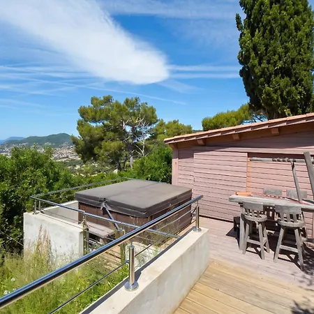 Rez-de-villa De 150 M2 Prive Dans Un Domaine Clos Prive De 3500 M2. Appartement